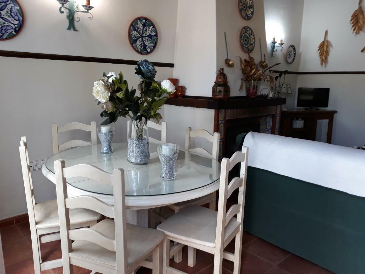Chalet La Huerta 2 Amplios Jardines Barbacoa Y Wifi コニル・デ・ラ・フロンテラ エクステリア 写真